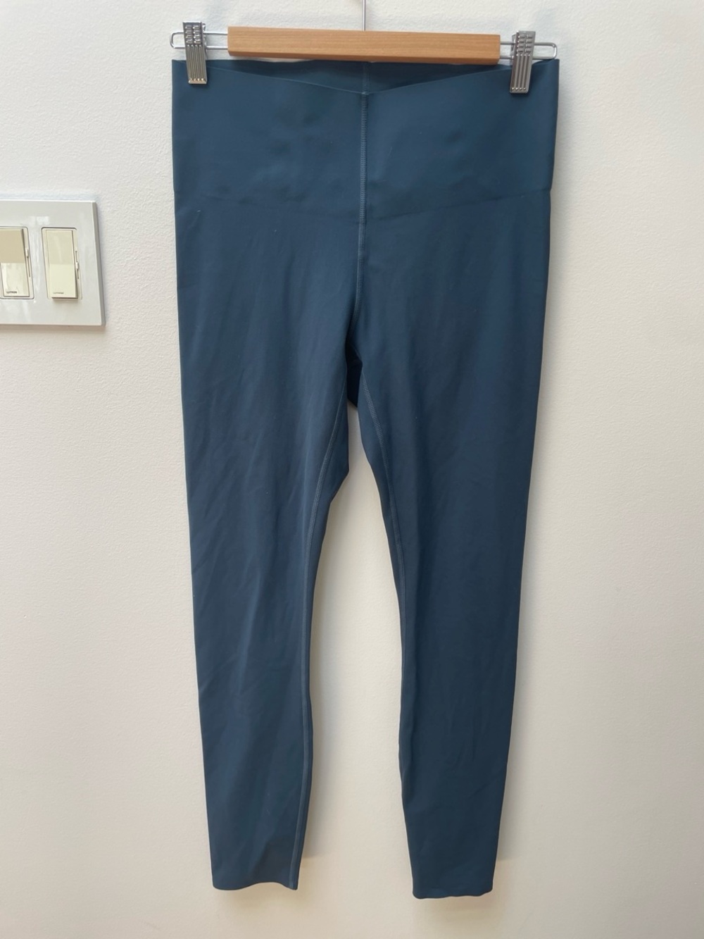 Fabletics PueLuxe Blue Seamless Leggings